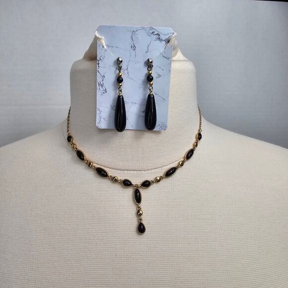Vintage Necklace Set Goldtone Acrylic Faux Onyx Black Bead Dangle Drop Earrings - Picture 1 of 6